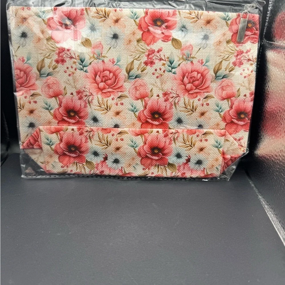 Brand new floral print cosmetic pouch